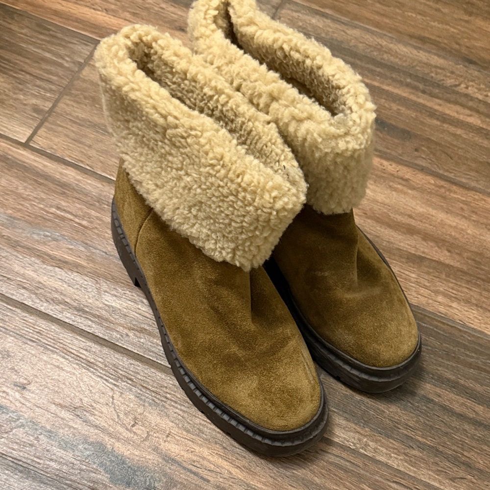 Marc Fisher Tan Shearling Winter Boots